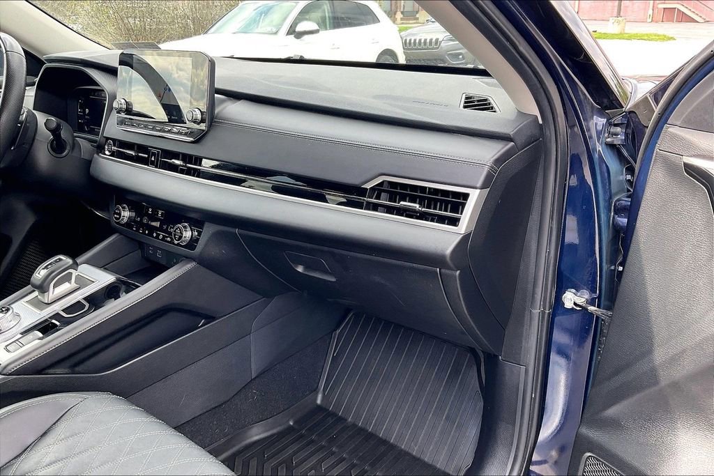 Used 2024 Mitsubishi Outlander SEL image 15