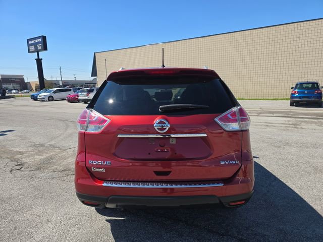 Used 2016 Nissan Rogue SV AWD/4WD image 6