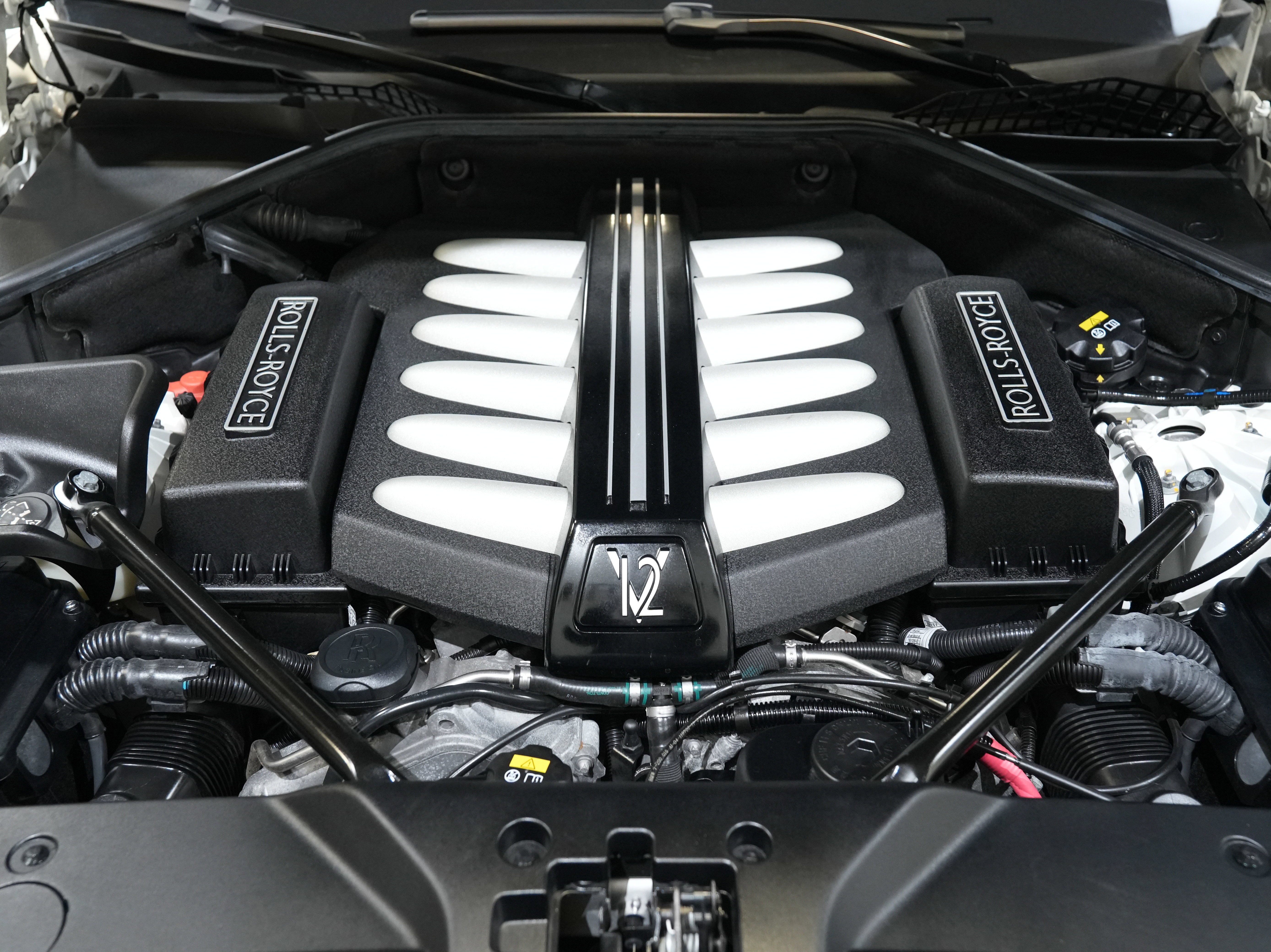 Used 2016 Rolls-Royce Wraith COUPE 2D image 51