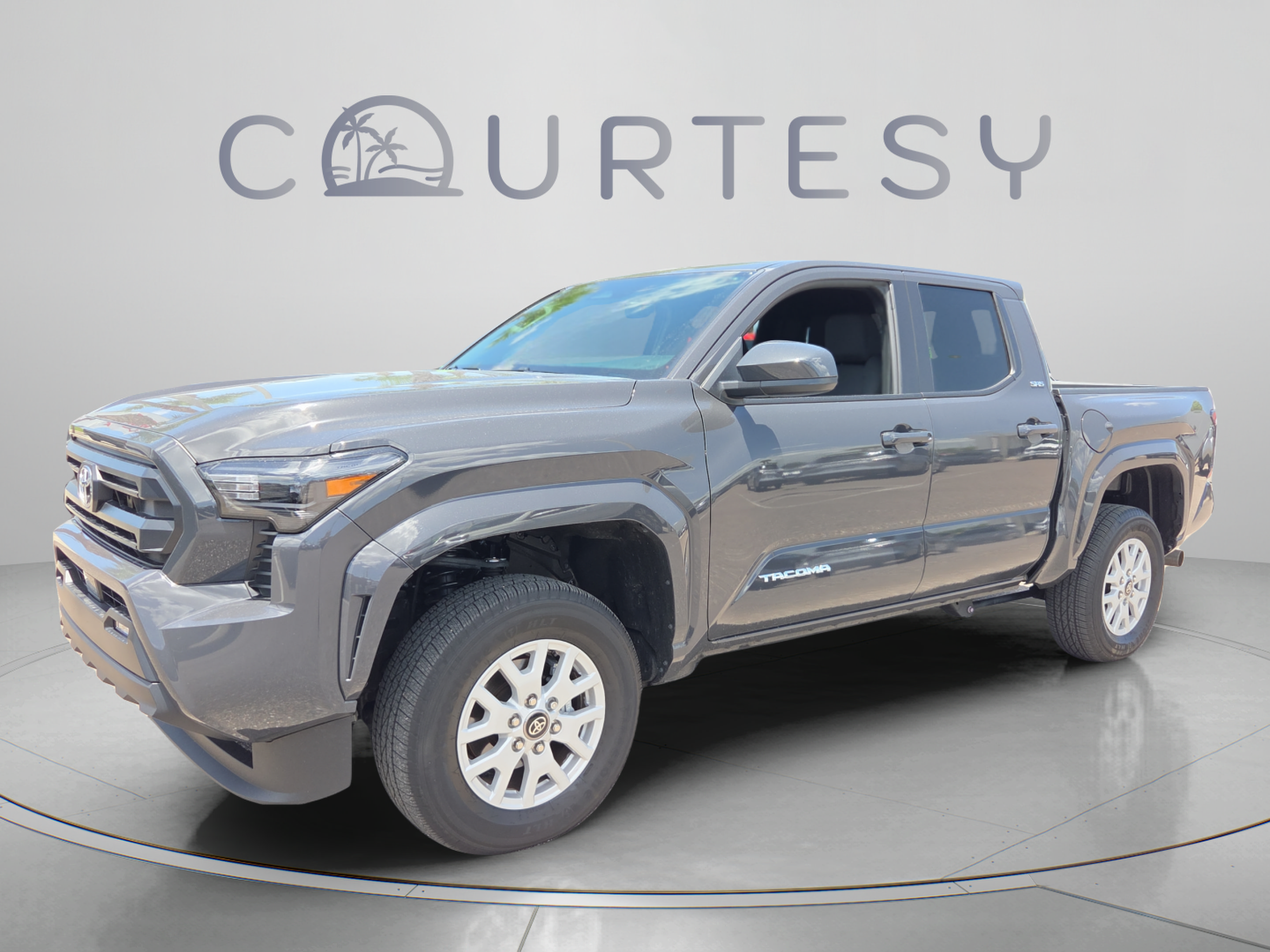 Certified 2026 Toyota Tacoma SR5 AWD/4WD image 1