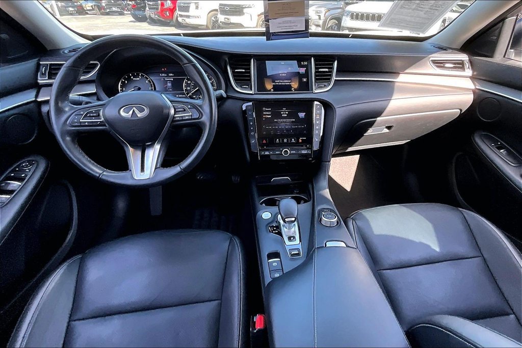 Certified 2022 INFINITI QX50 Luxe FWD image 17