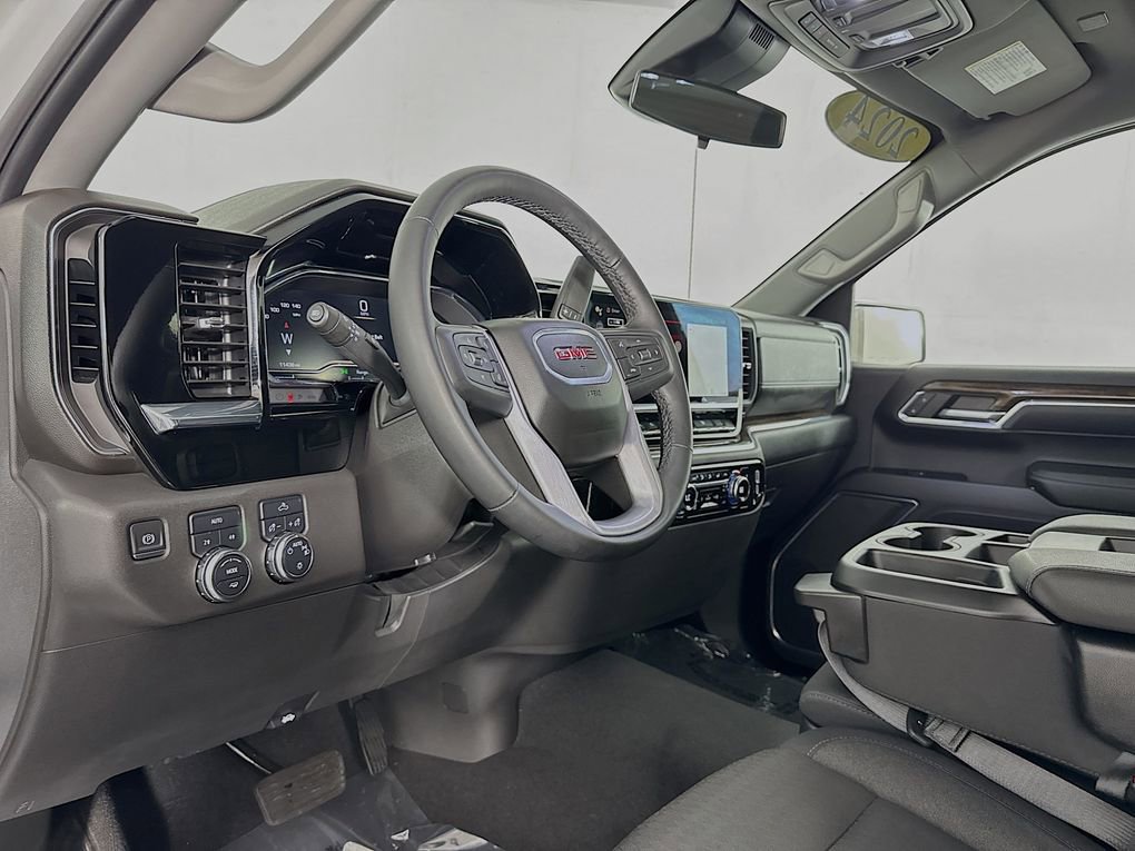 Used 2024 GMC Sierra 1500 SLE image 14