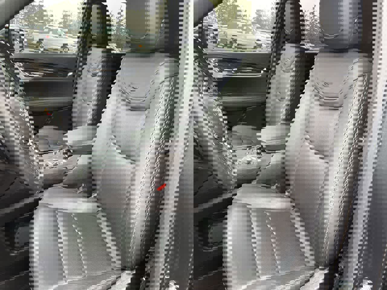 Used 2023 Cadillac XT5 Premium Luxury w/ LPO, Floor Liner Package image 12