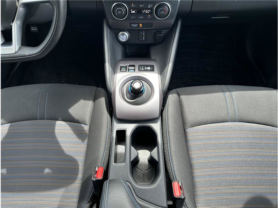 Used 2025 Nissan Leaf S FWD image 23