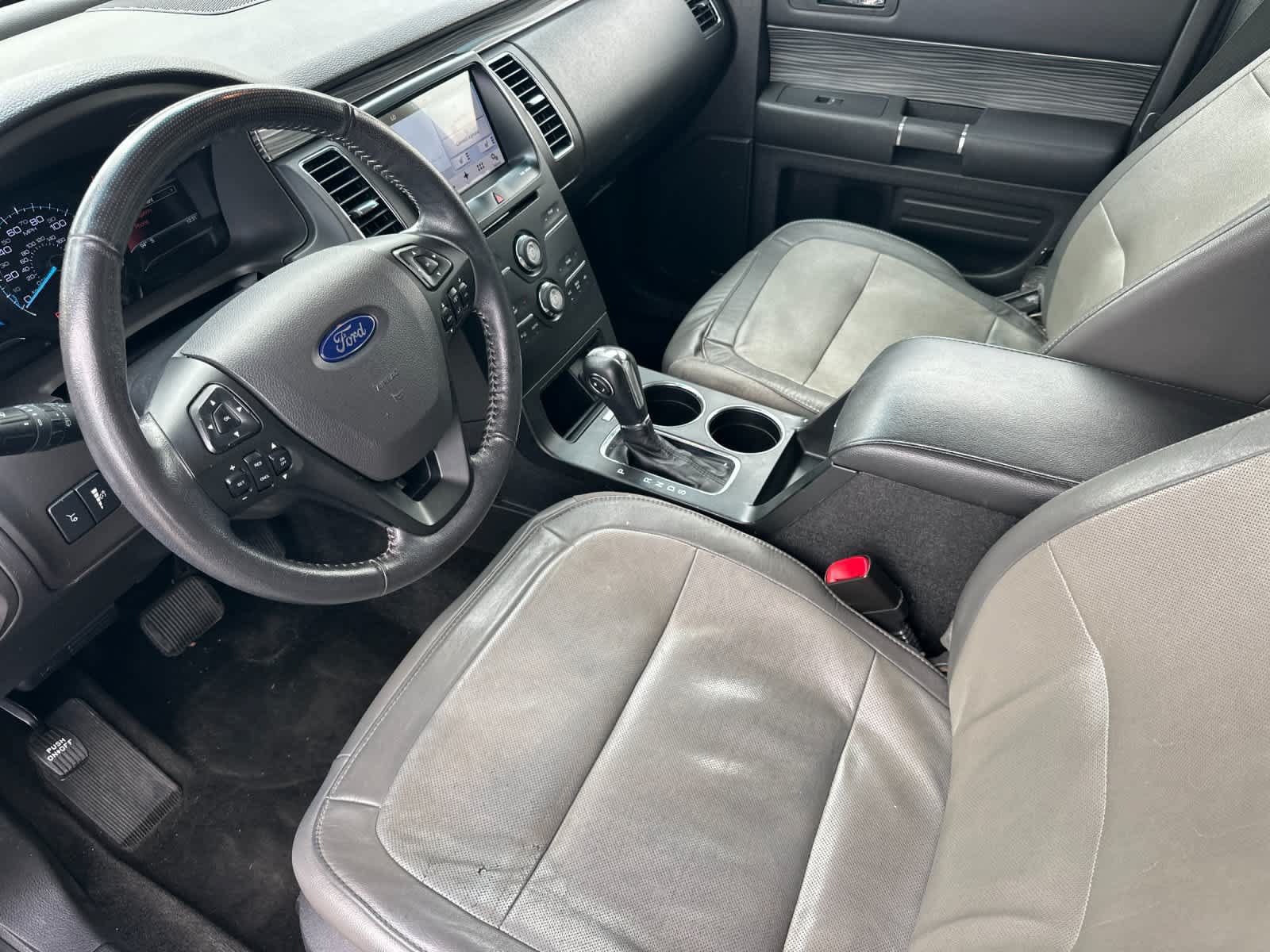 Used 2018 Ford Flex SEL w/ Equipment Group 202A FWD image 12