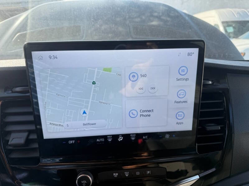 Used 2024 Ford Transit 350 XLT image 18