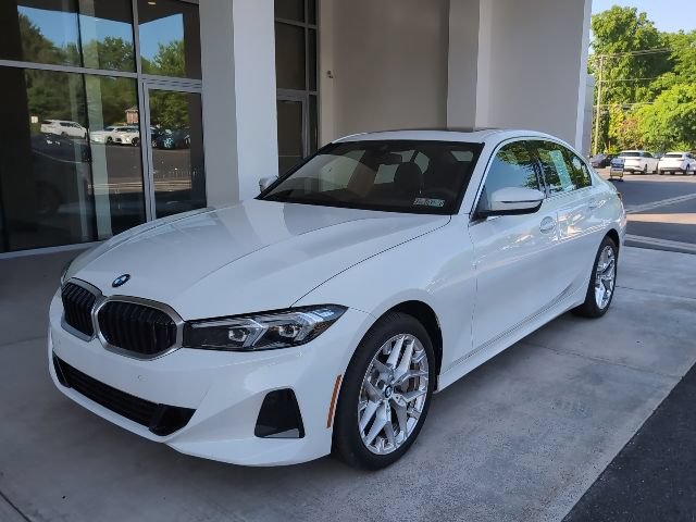 Used 2025 BMW 330i xDrive Sedan w/ Convenience Package AWD/4WD image 7