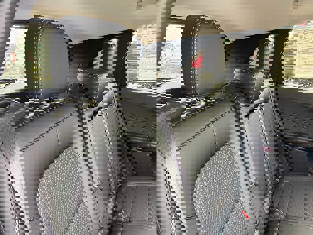 New 2026 Ford Escape SE FWD image 17