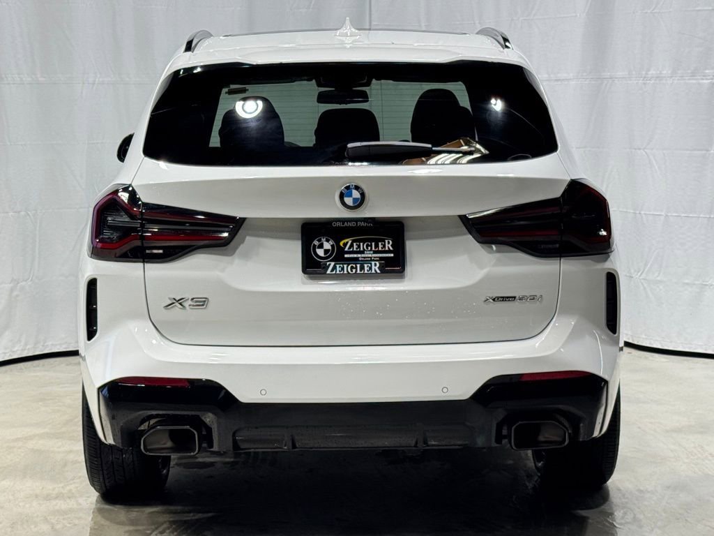 Certified 2024 BMW X3 xDrive30i w/ Premium Package image 5