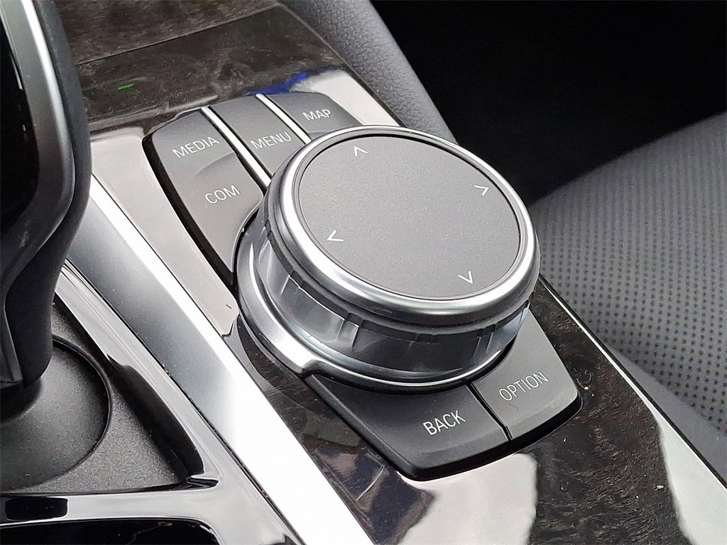 Certified 2023 BMW 530i xDrive w/ Premium Package image 25