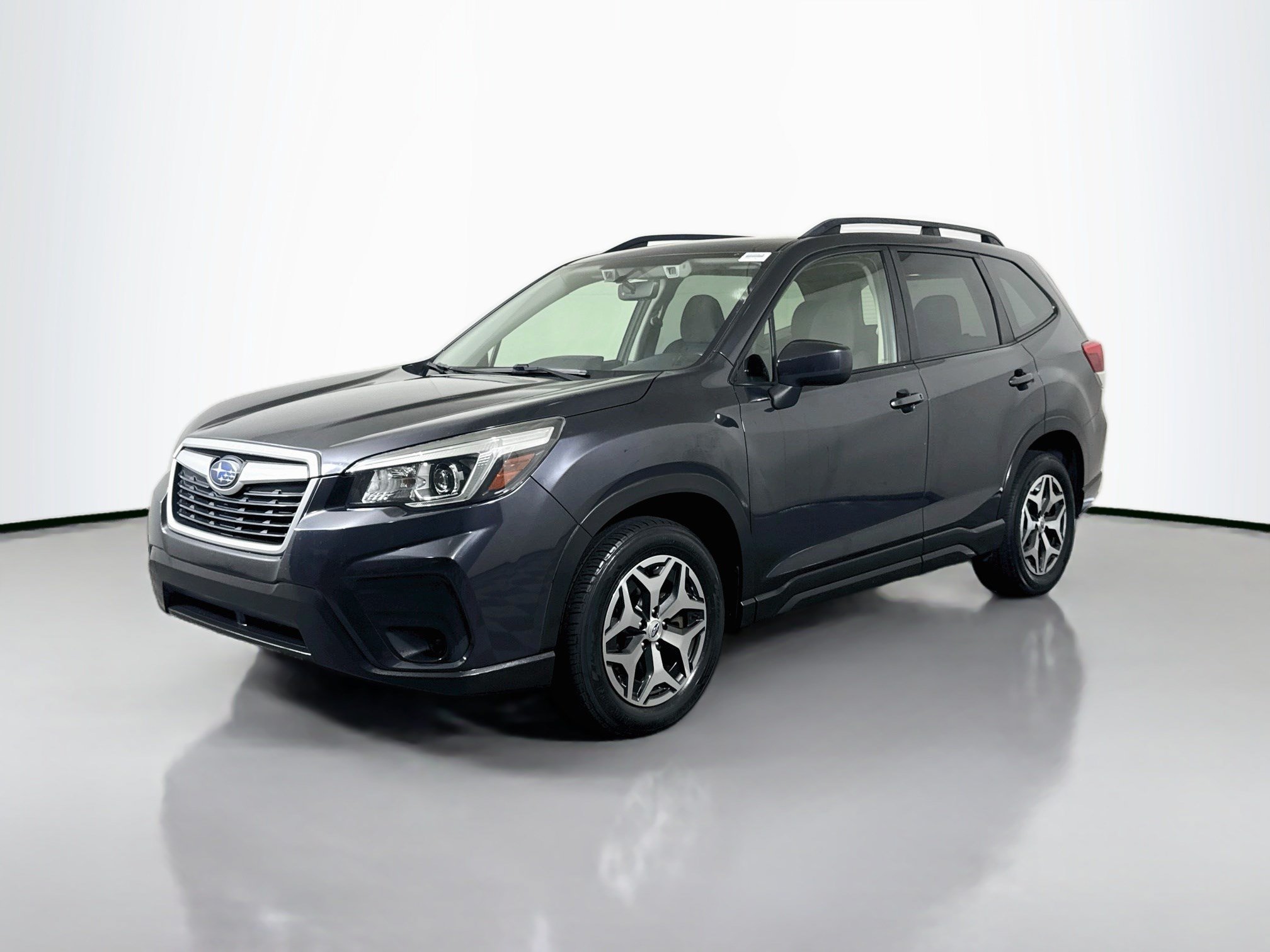 Used 2019 Subaru Forester Premium AWD/4WD image 4