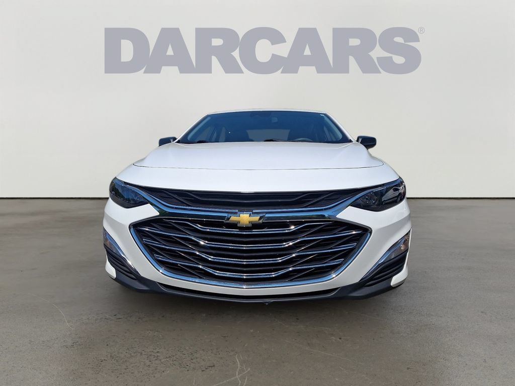Used 2023 Chevrolet Malibu LS FWD image 2