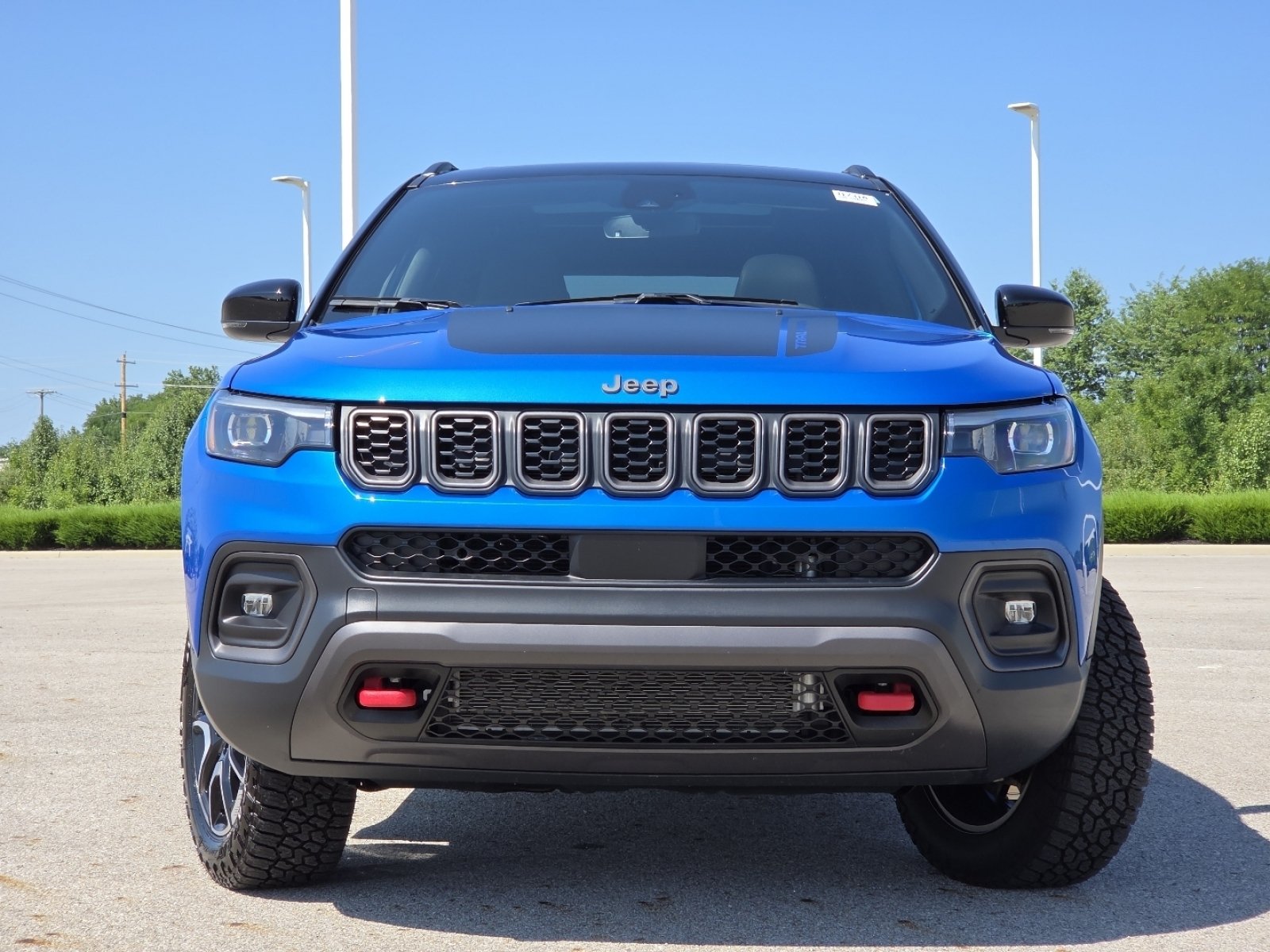 Used 2024 Jeep Compass Trailhawk w/ Trailhawk Elite Group AWD/4WD image 14