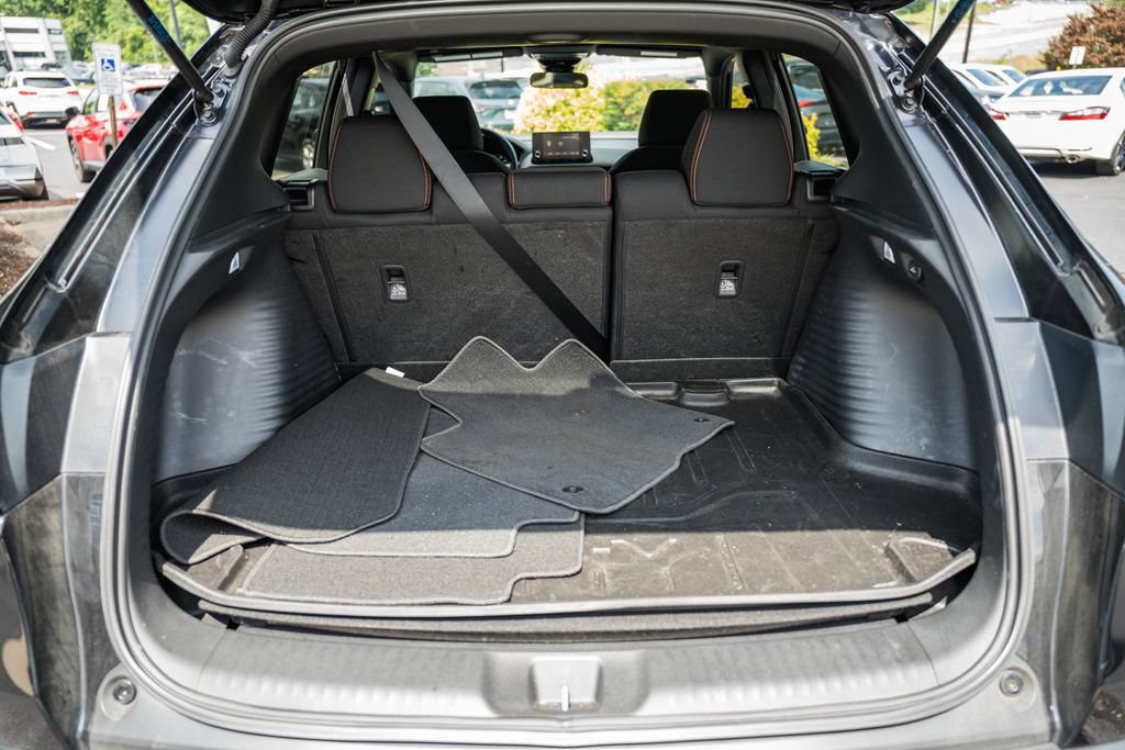 Used 2025 Honda HR-V Sport image 9