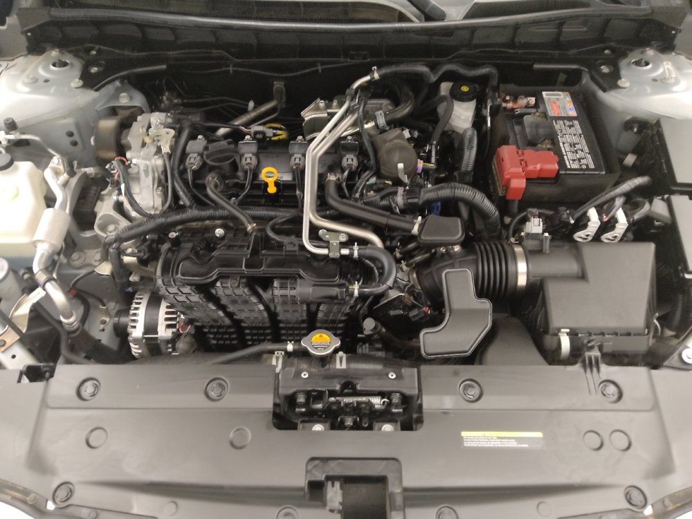 Used 2025 Nissan Altima 2.5 SV FWD image 30
