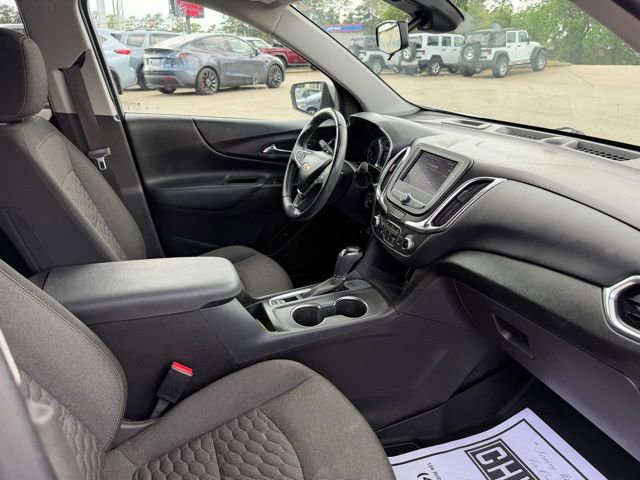Used 2021 Chevrolet Equinox LT image 14