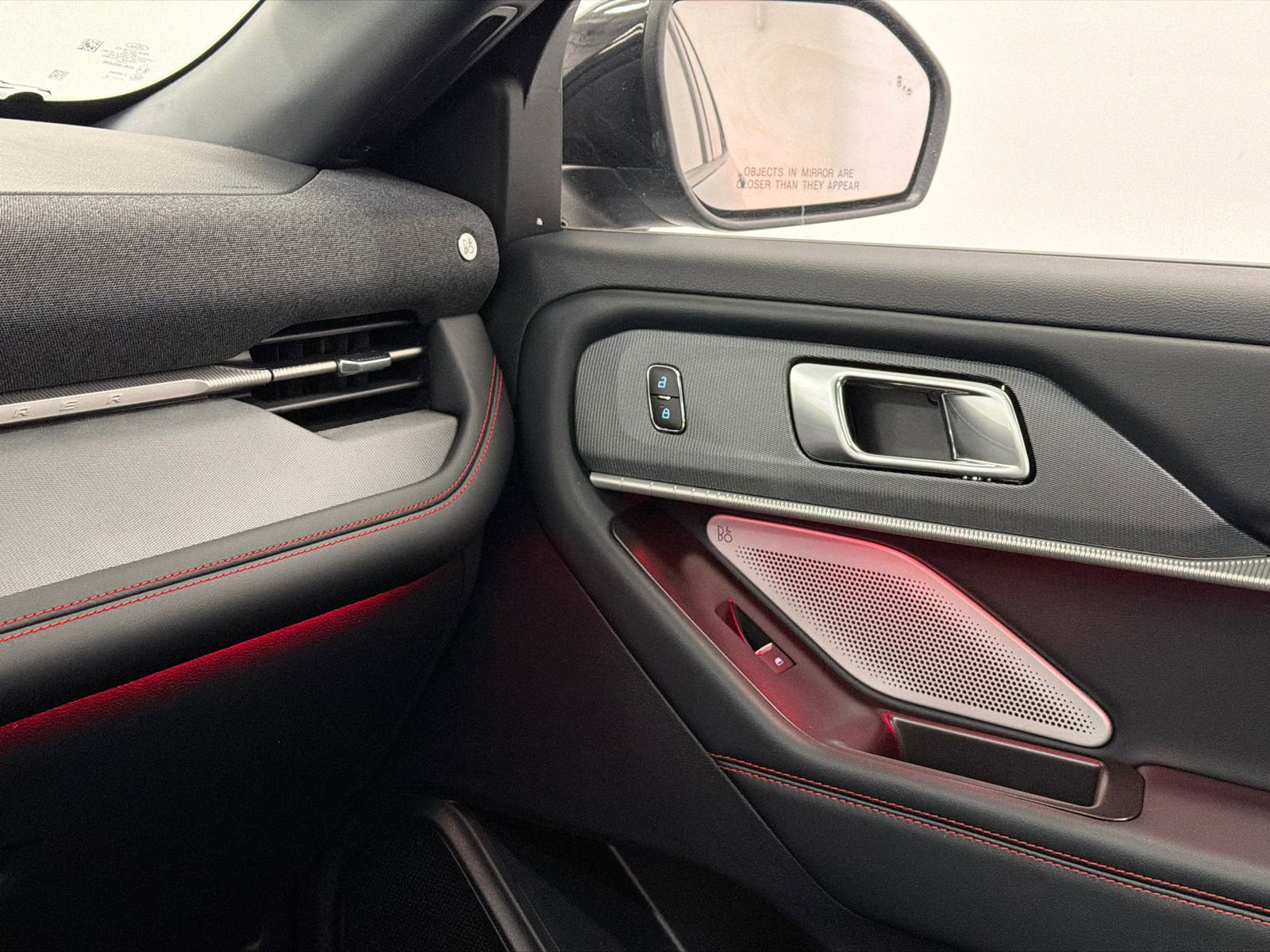 New 2026 Ford Explorer ST w/ Sun And Sound Package image 35