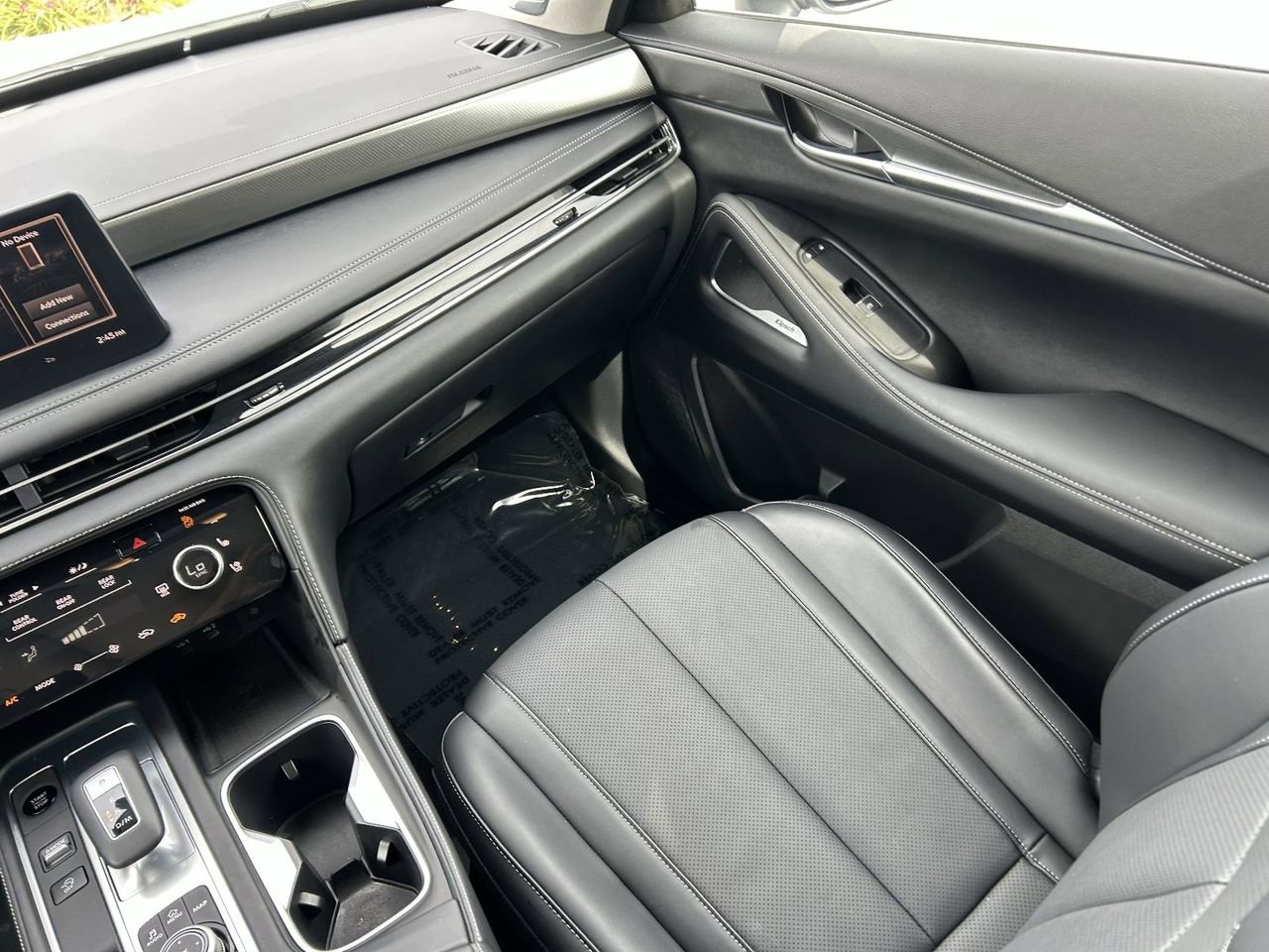Certified 2026 INFINITI QX60 Luxe w/ Cargo Package FWD image 19