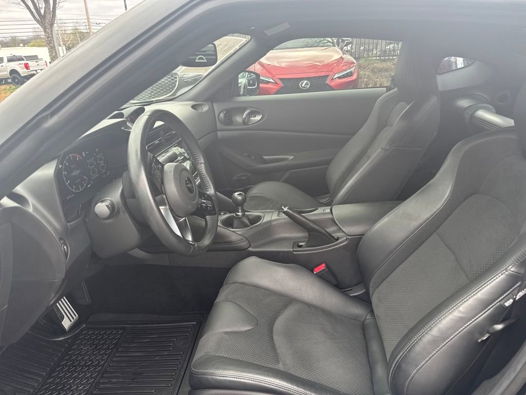 Used 2024 Nissan Z Performance w/ Floor Mat Package image 26