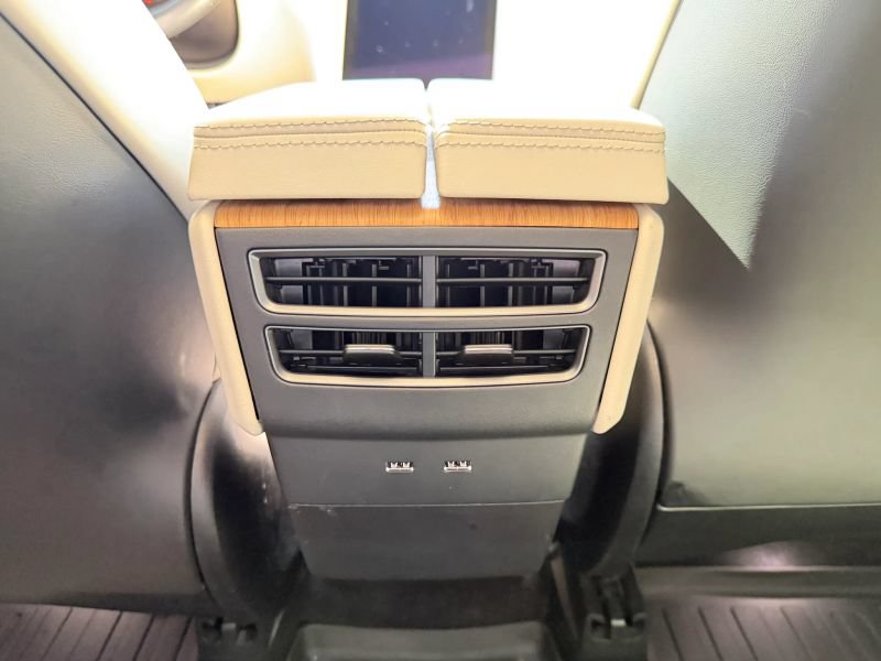 Used 2018 Tesla Model X 100D AWD/4WD image 22