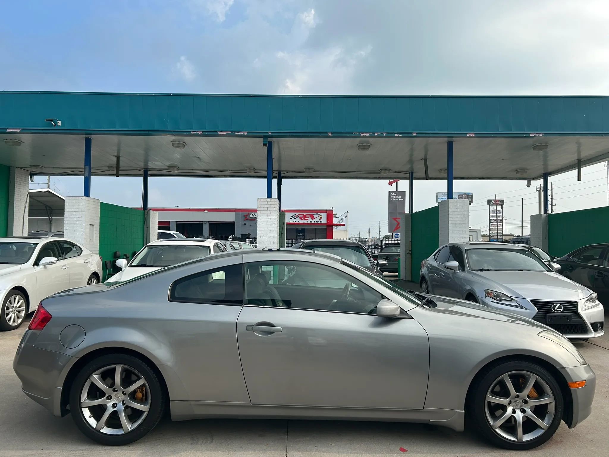 Used 2004 INFINITI G35 Coupe w/ Premium Pkg RWD image 6