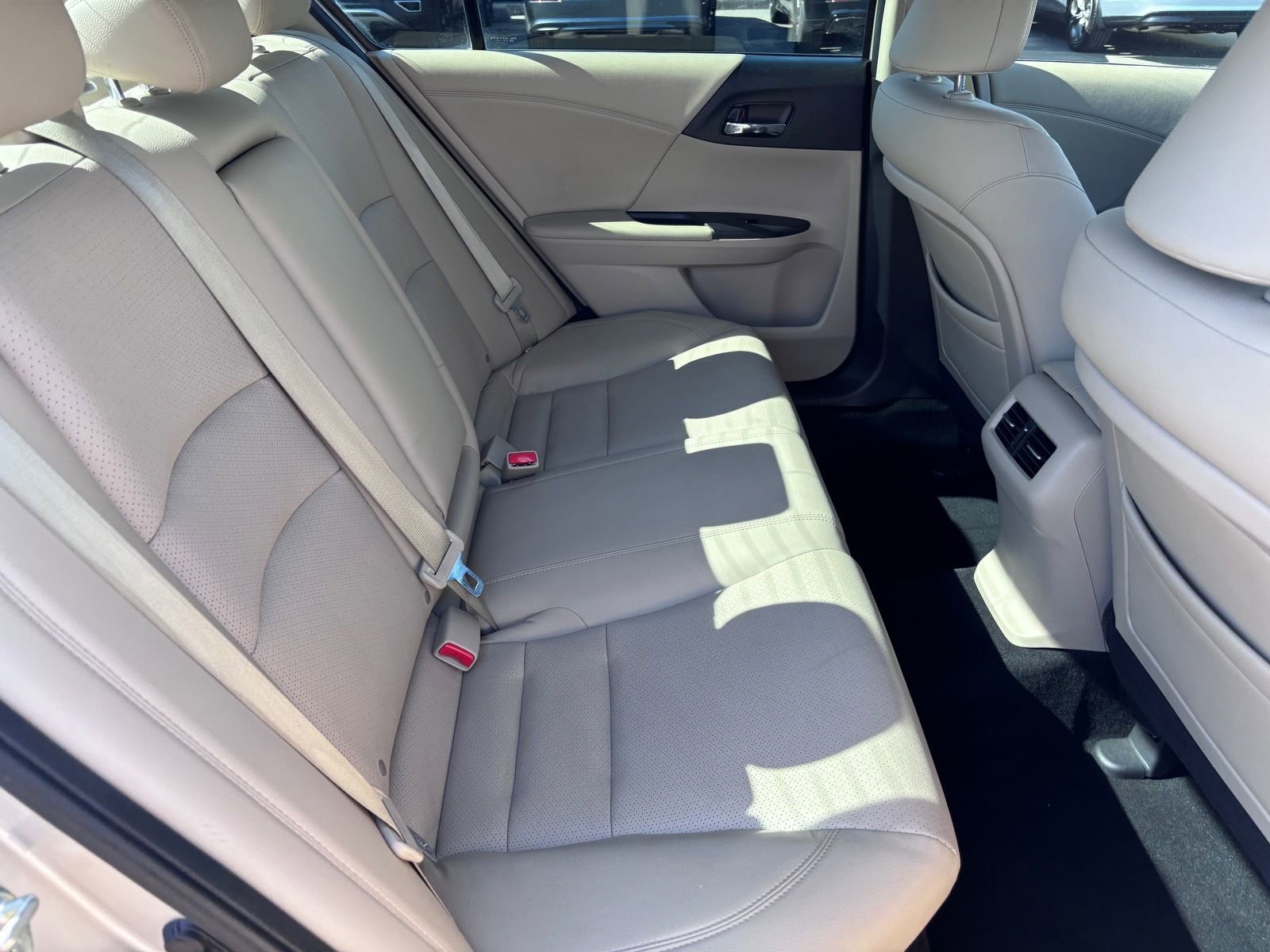 Used 2014 Honda Accord EX-L image 15