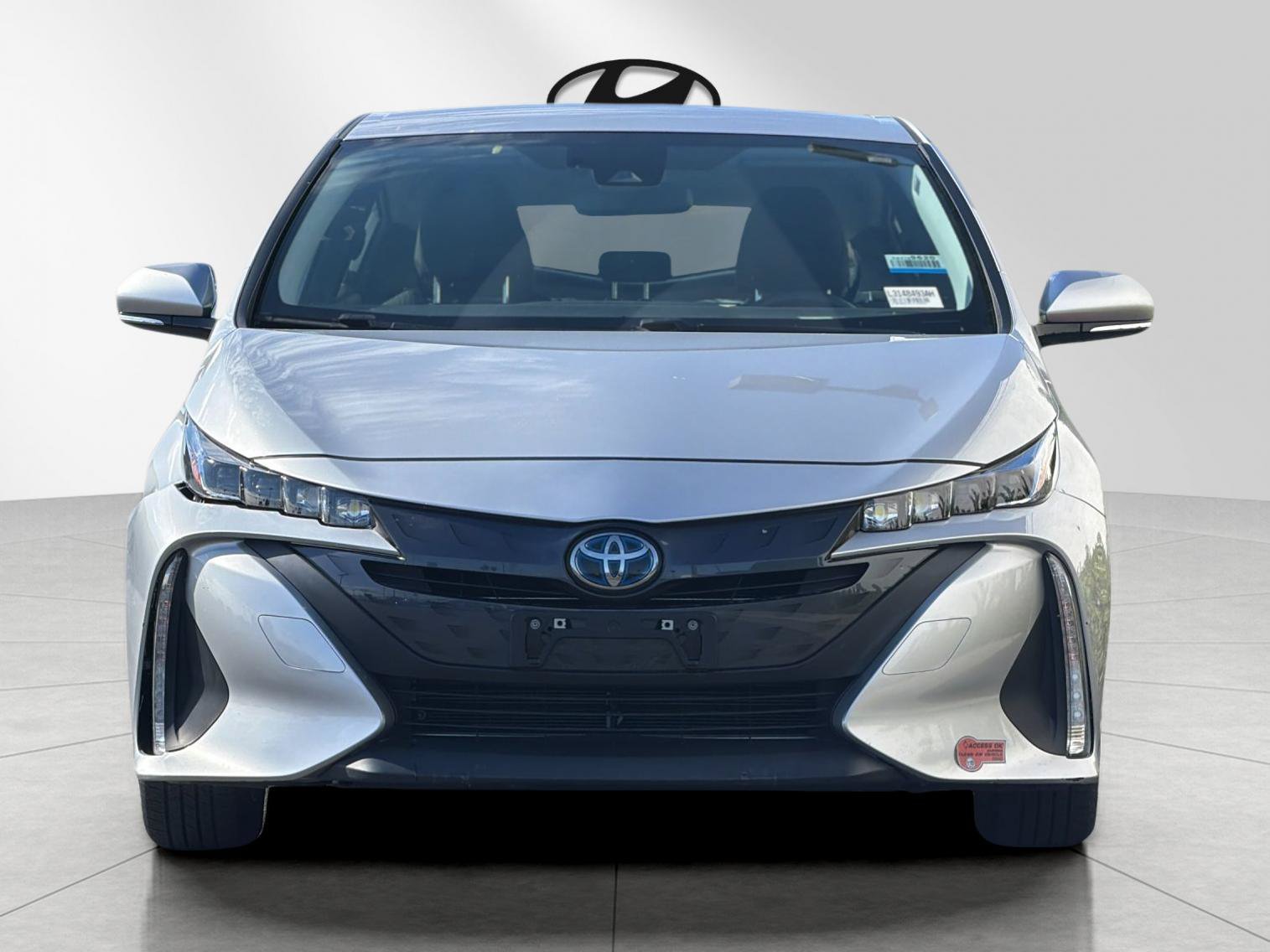 Used 2020 Toyota Prius Prime LE FWD image 8
