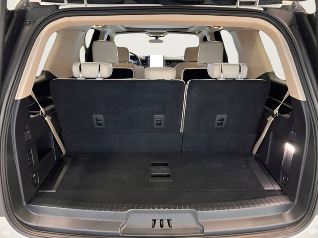 Used 2024 Ford Expedition Platinum AWD/4WD image 9