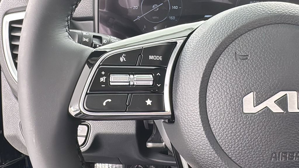 New 2026 Kia Seltos EX image 22