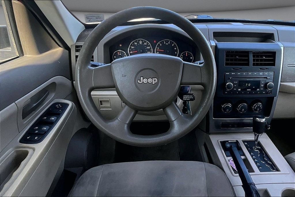 Used 2008 Jeep Liberty Sport w/ Trailer Tow Class III Group AWD/4WD image 8