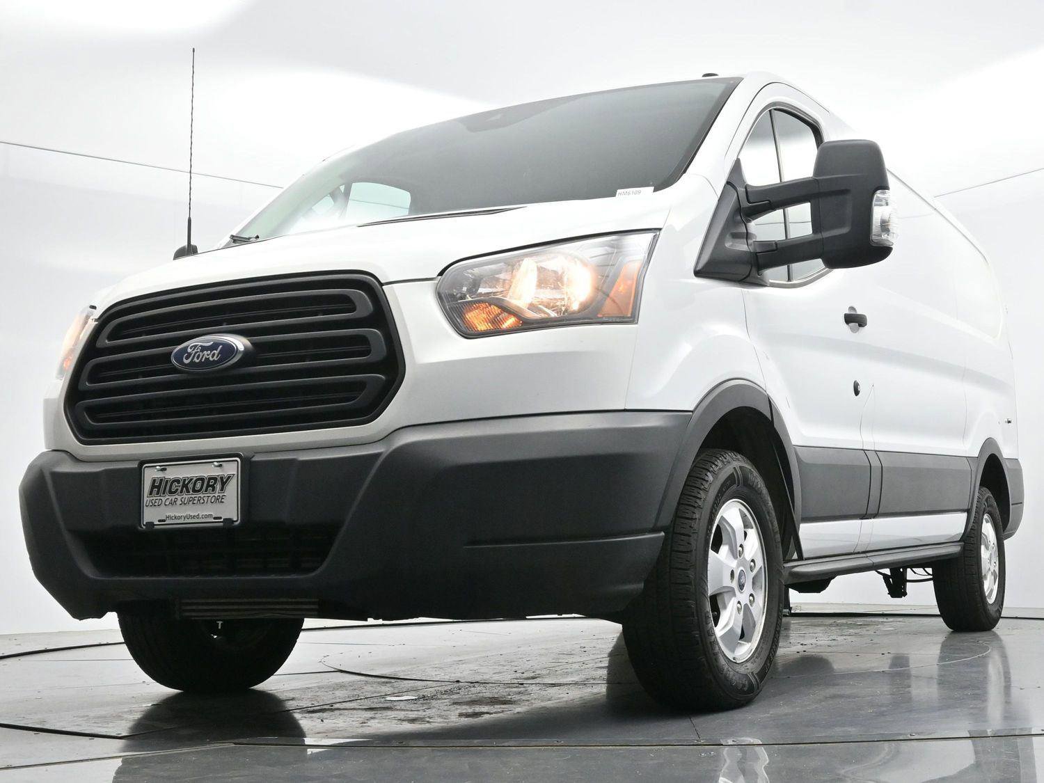 Used 2019 Ford Transit 250 130 Low Roof image 45