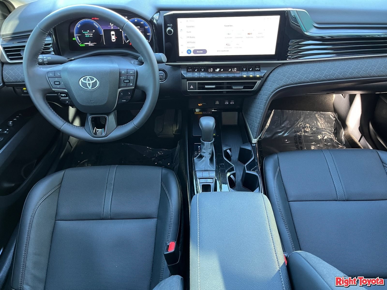 Certified 2025 Toyota Camry XLE w/ Premium Package AWD/4WD image 16