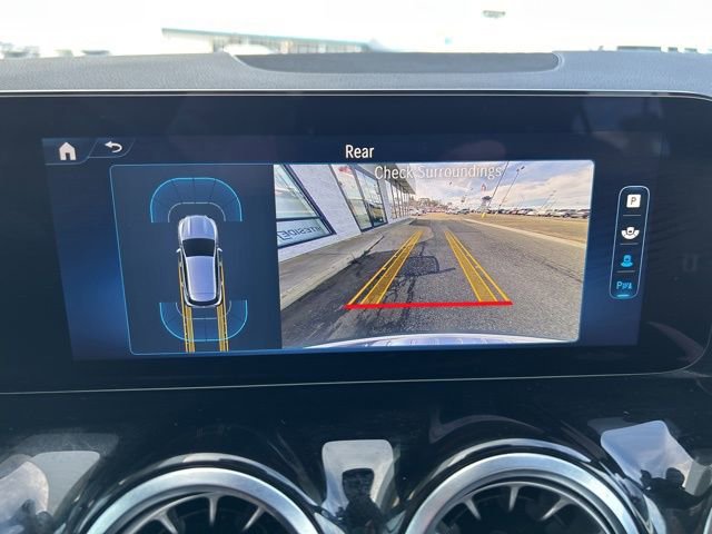 Used 2024 Mercedes-Benz GLA 250 4MATIC image 7