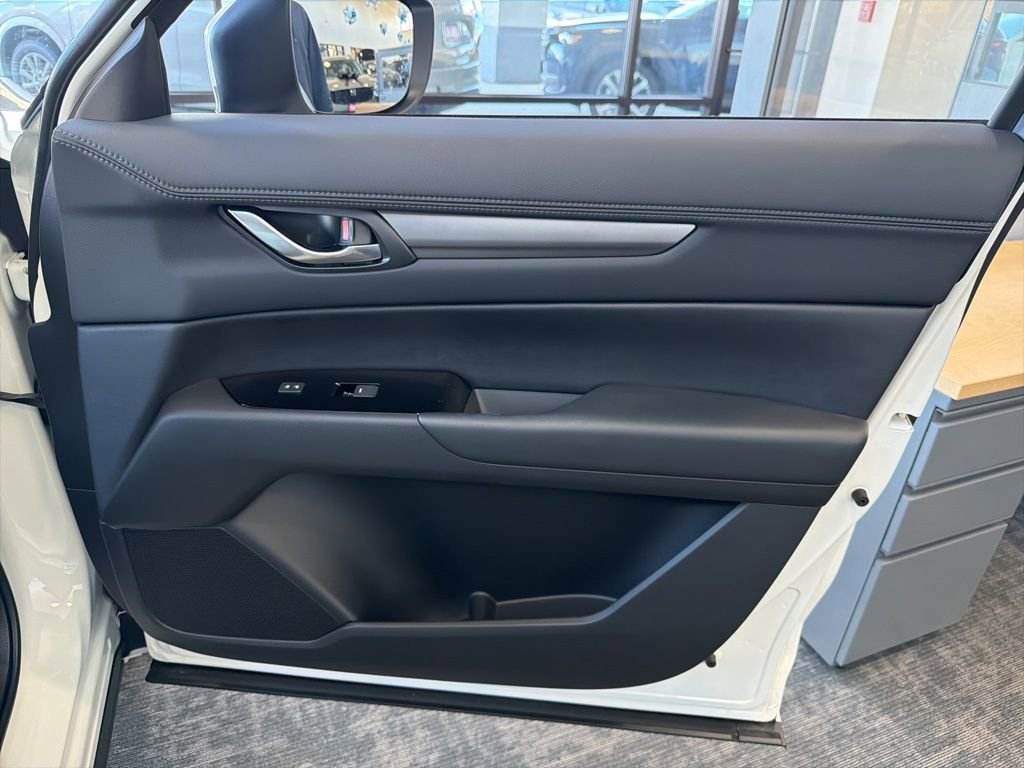 New 2025 MAZDA CX-5 AWD 2.5 S w/ Preferred Package image 23