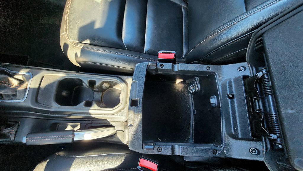 Used 2022 Jeep Wrangler Unlimited Rubicon w/ Trailer Tow Package image 31