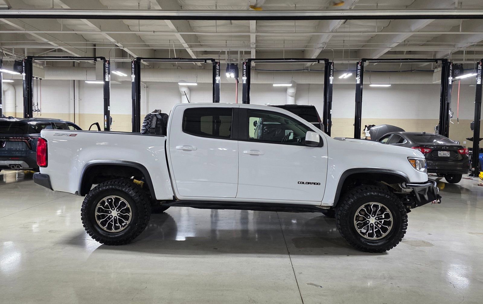 Used 2018 Chevrolet Colorado ZR2 AWD/4WD image 8