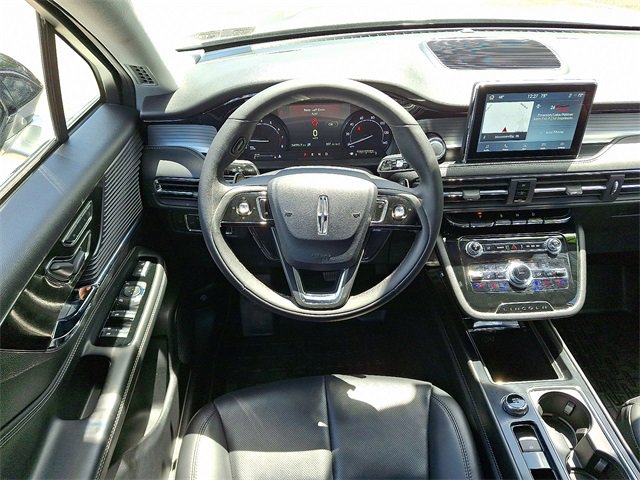 Used 2022 Lincoln Corsair AWD w/ Equipment Group 101A image 11