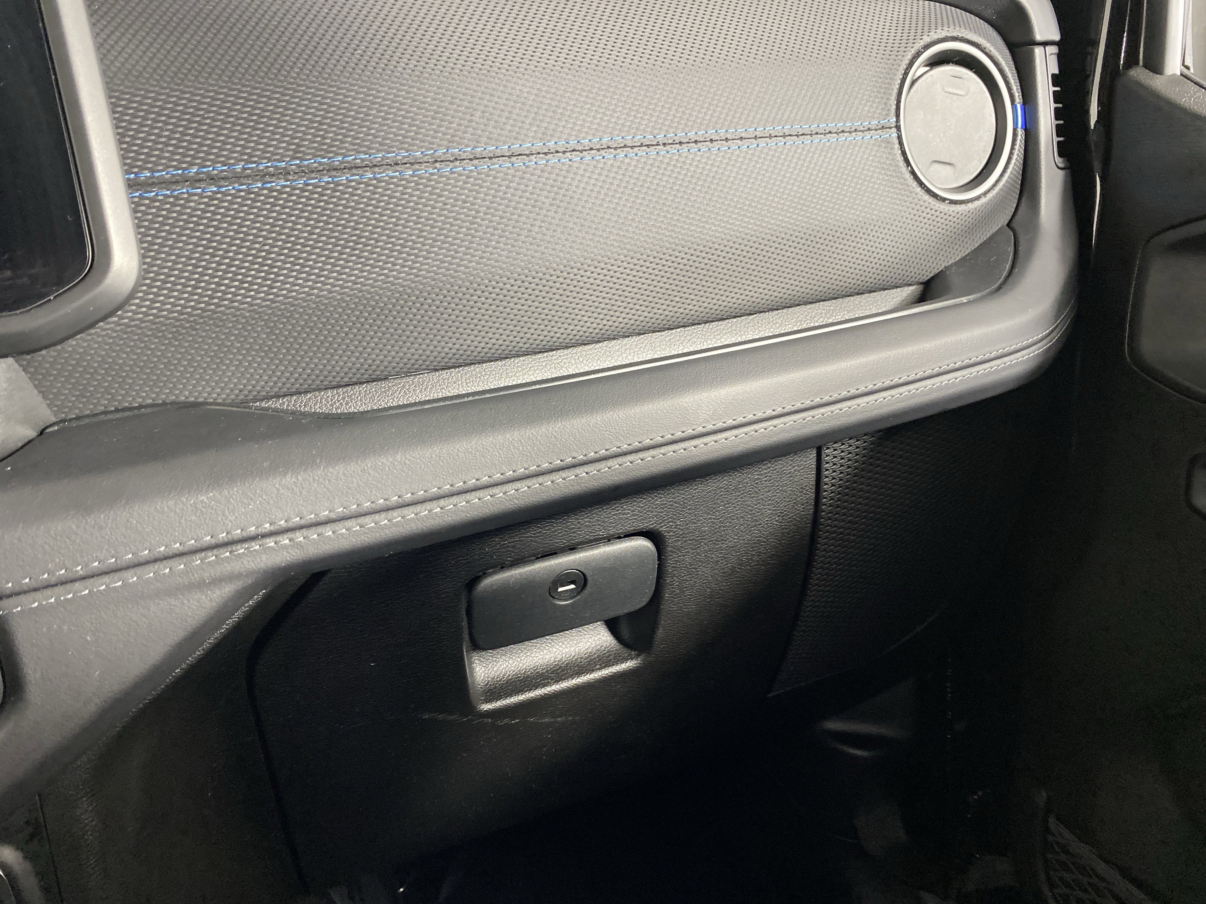 Used 2025 Jeep Wrangler Unlimited Rubicon 4xe AWD/4WD image 29