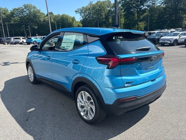 Used 2027 Chevrolet Bolt LT w/ Comfort Package FWD image 7