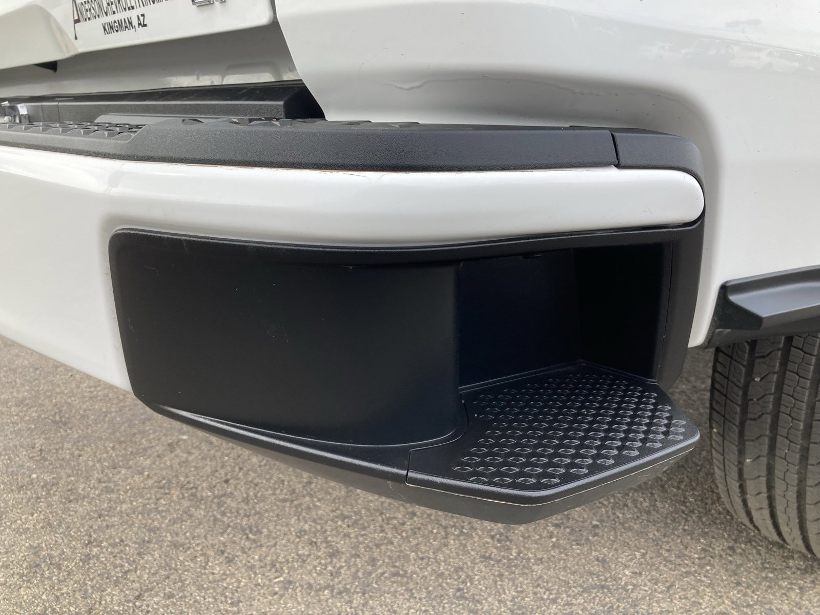 Used 2024 Chevrolet Colorado LT w/ LT Convenience Package II image 7