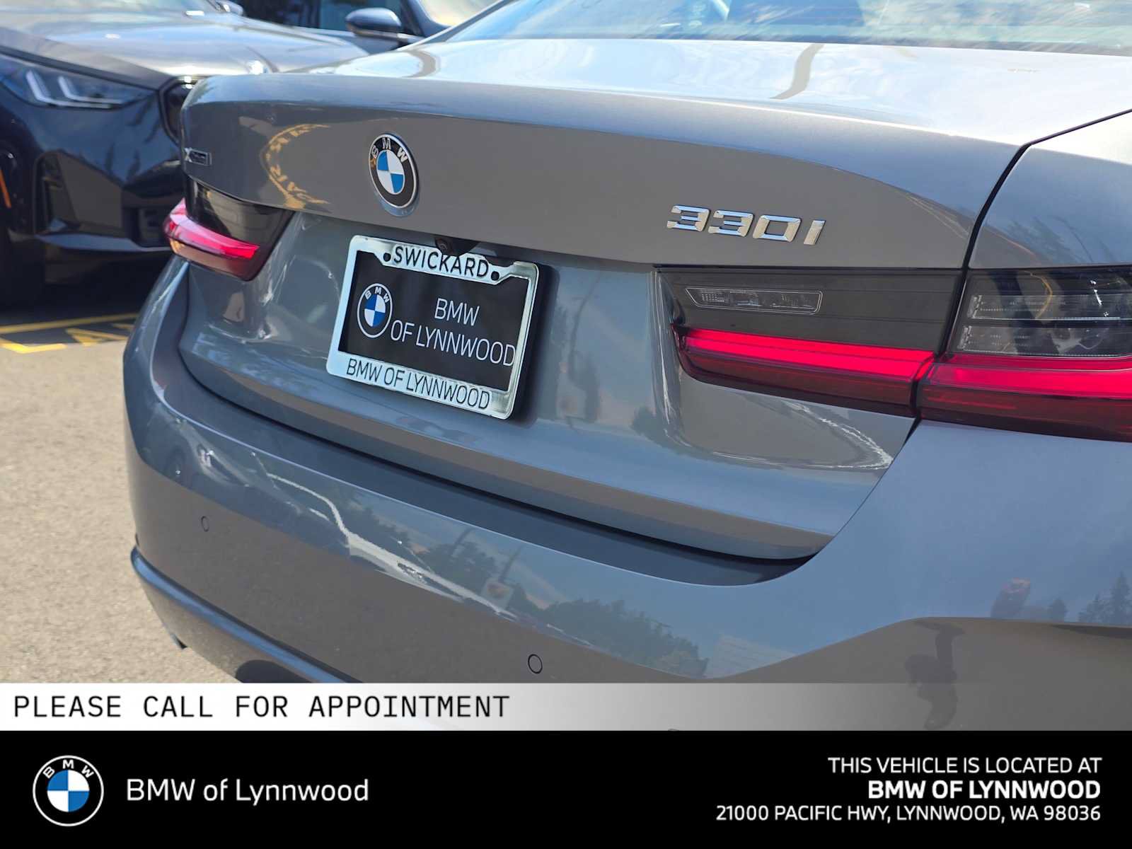 New 2026 BMW 330i xDrive Sedan w/ Convenience Package AWD/4WD image 13