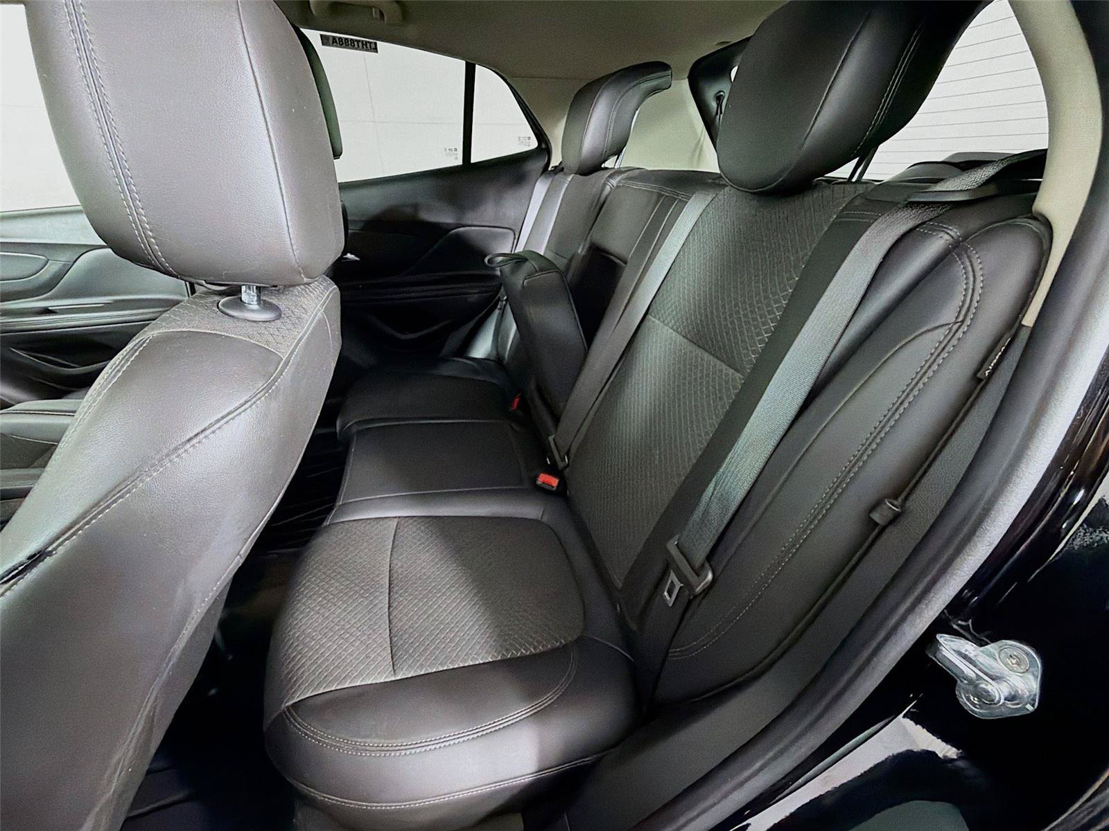 Used 2020 Buick Encore Preferred AWD/4WD image 25
