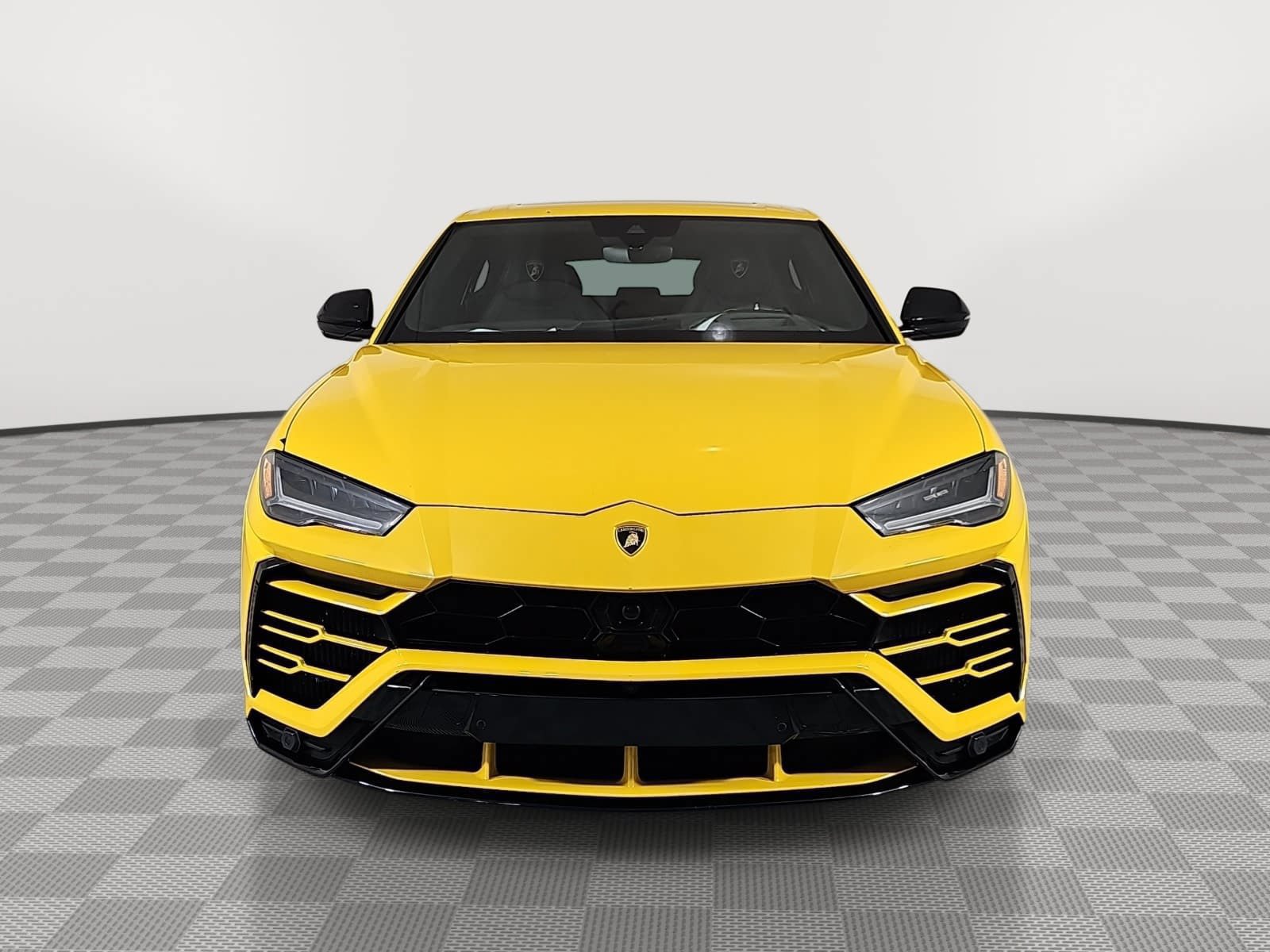 Used 2020 Lamborghini Urus AWD/4WD image 3
