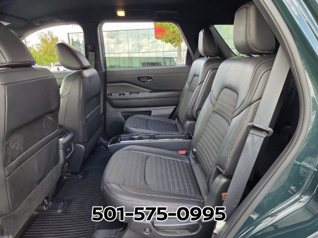 Used 2024 Nissan Pathfinder Rock Creek AWD/4WD image 12