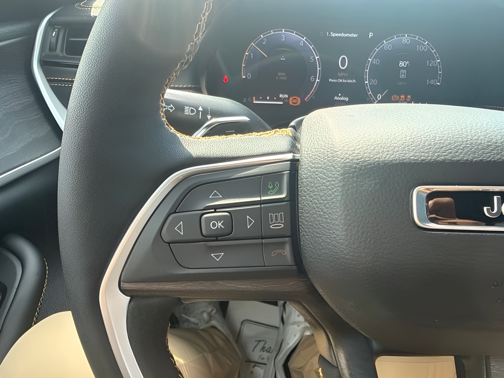 New 2026 Jeep Grand Cherokee L Limited AWD/4WD image 19