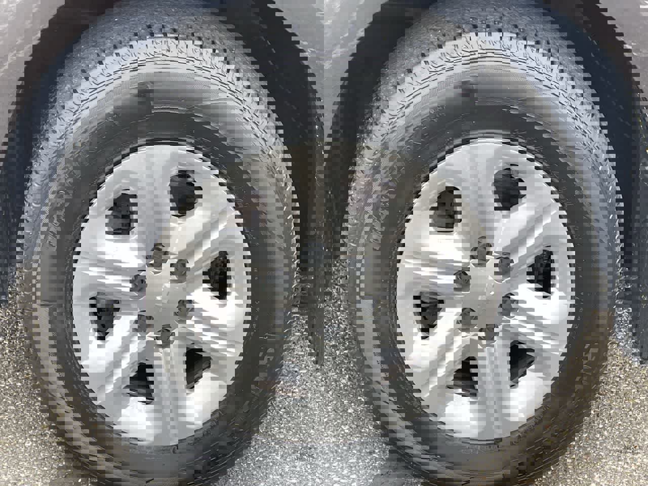 Used 2016 Chevrolet Traverse LS image 33