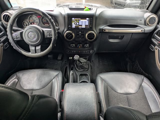 Used 2017 Jeep Wrangler Unlimited Sahara image 17