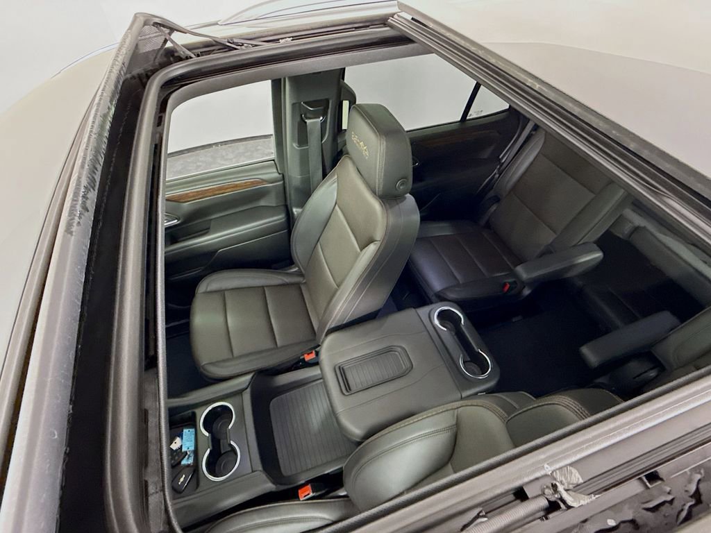 Used 2024 Chevrolet Tahoe High Country image 14