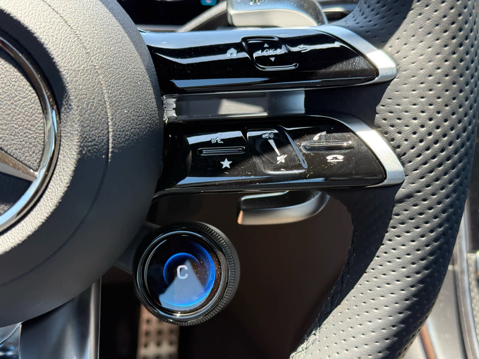 New 2025 Mercedes-Benz GLC 63 AMG S image 21