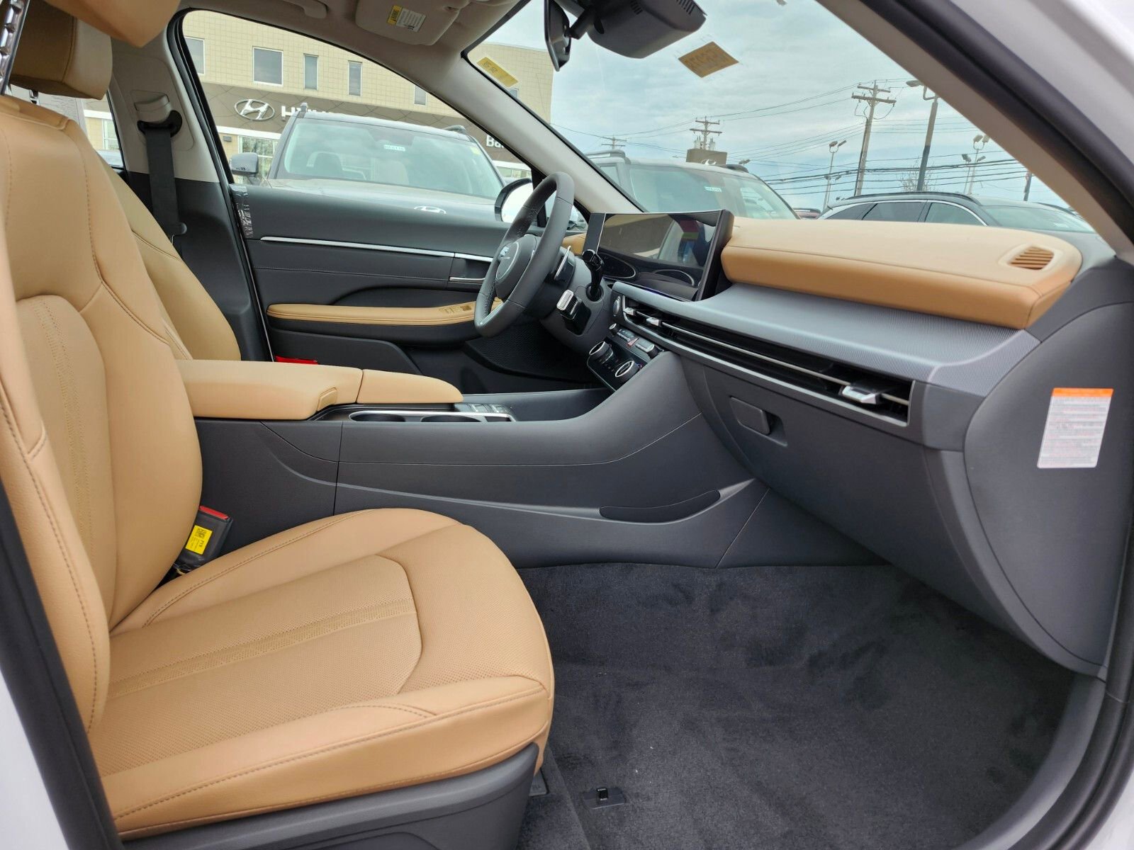 New 2026 Hyundai Sonata Limited FWD image 11